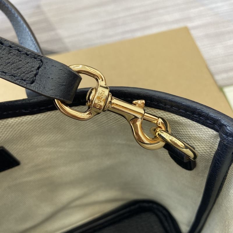 Gvc*1 tote bags